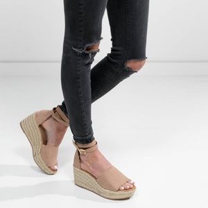 Rosalee Wedge Shoe